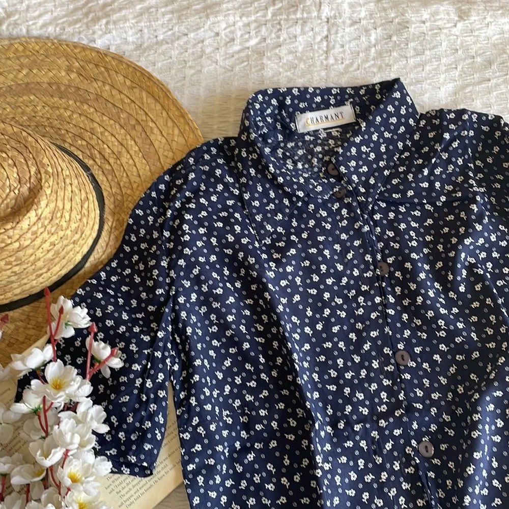 FLAT Rs. 500/- Summer crop top with printed tie knot detail - Picture 3 of 5